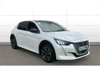 Used Peugeot e-208 Premium 100 kW (136 HP) 2021 White Hatchback