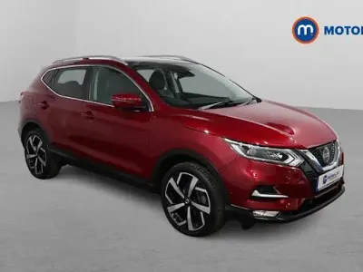Used Nissan Qashqai Tekna 110 HP (80 kW) 2017 Red SUV