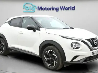 Used Nissan Juke N-Connecta 114 HP (83 kW) 2023 White SUV