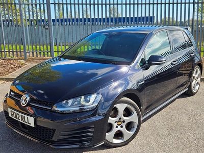 Begagnad VW Golf VII GTD 184 HK (135 kW) 2017 Svart Halvkombi