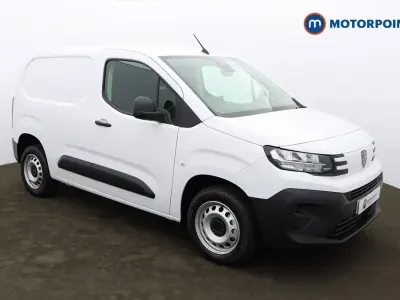 Ny Peugeot Partner 2025 Vit Minibuss