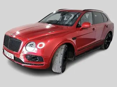 Used Bentley Bentayga 430 HP (316 kW) 2017 Red SUV