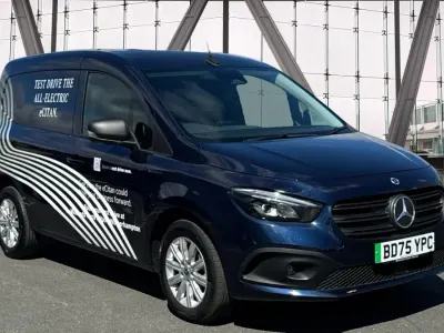 New Mercedes eCitan Premium 89 kW (122 HP) 2025 Blue Van