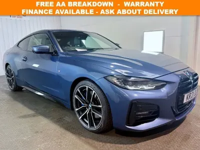 Usado BMW 420 M Sport 190 HP (139 kW) 2021 Azul Coupé