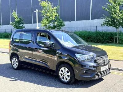 Used Vauxhall Combo S 130 HP (95 kW) 2019 Black MPV