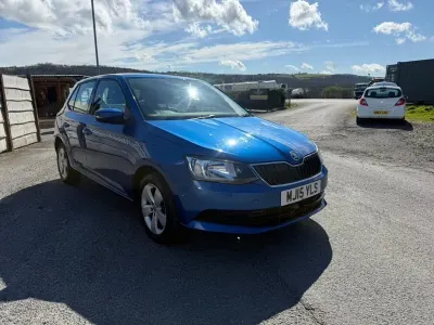 Used Skoda Fabia SE 90 HP (66 kW) 2015 Blue Hatchback