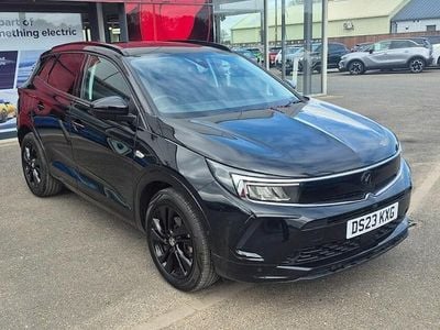Second-hand Vauxhall Grandland X S 131 CP (96 kW) 2023 Negru SUV