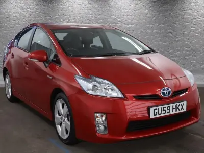 Used Toyota Prius 136 HP (100 kW) 2009 Red Hatchback