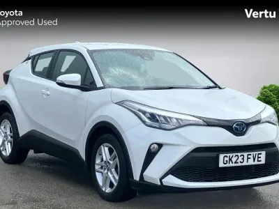Second-hand Toyota C-HR 122 CP (89 kW) 2023 Alb SUV