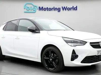 Used Vauxhall Corsa Ultimate 131 HP (96 kW) 2023 White Hatchback