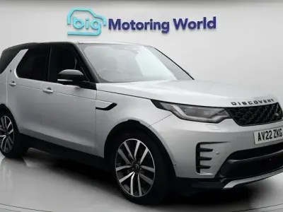 Used Land Rover Discovery SE Dynamic 300 HP (220 kW) 2022 Silver SUV