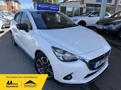 Usado Mazda 2 Inclusive 2017 Branco Citadino