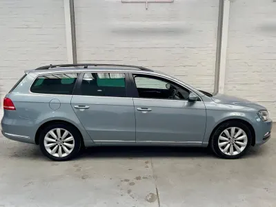 Usado VW Passat Highline 140 HP (102 kW) 2012 Cinzento Carrinha