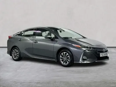 Used Toyota Prius 122 HP (89 kW) 2022 Grey Hatchback