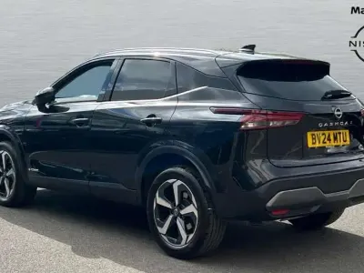 Used Nissan Qashqai N-Connecta 190 HP (139 kW) 2024 Black SUV