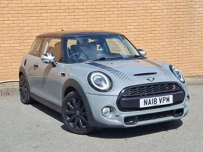 Used Mini Cooper S 192 HP (141 kW) 2018 Grey Hatchback