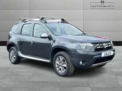 Usado Dacia Duster Lauréate 110 HP (80 kW) 2015 Cinzento SUV
