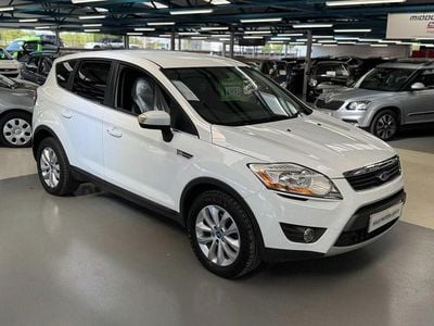 Usado Ford Kuga Titanium 163 HP (119 kW) 2011 Branco SUV