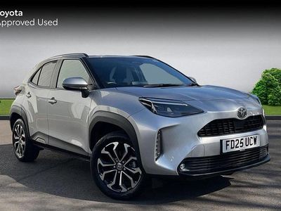 Used Toyota Yaris Hybrid Design 116 HP (85 kW) 2025 Silver