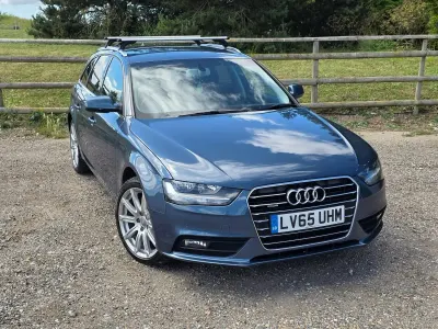 Used Audi A4 Advanced 190 HP (139 kW) 2015 Blue Estate