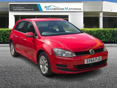 Used VW Golf VII SE 105 HP (77 kW) 2014 Red Hatchback