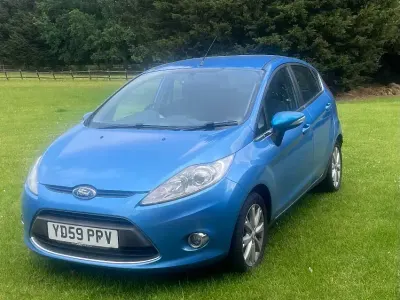 Used Ford Fiesta Zetec 2009 Blue Hatchback