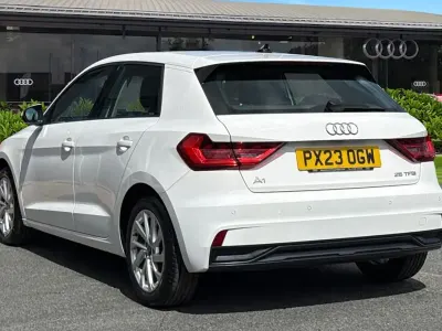 Usado Audi A1 Sport 95 CV (69 kW) 2023 Blanco SUV