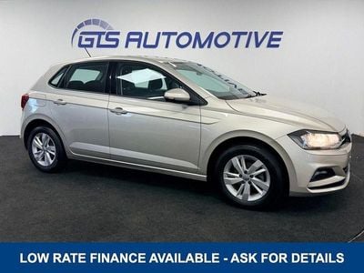 Used VW Polo SE 95 HP (69 kW) 2018 Silver Hatchback