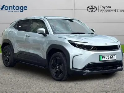 Used Toyota Urban Cruiser Design 126 kW (172 HP) 2026 Silver SUV