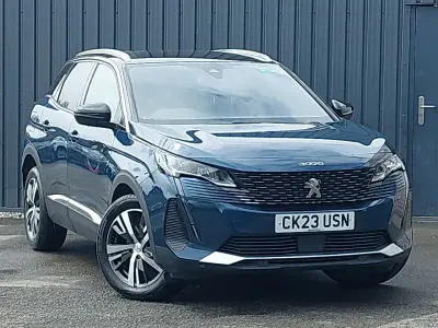 Gebraucht Peugeot 3008 Allure+ 131 PS (96 kW) 2023 Blau SUV