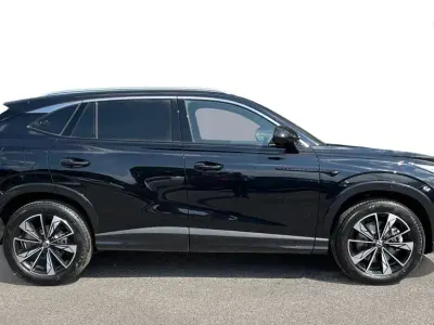 New MG HS 2026 Black SUV
