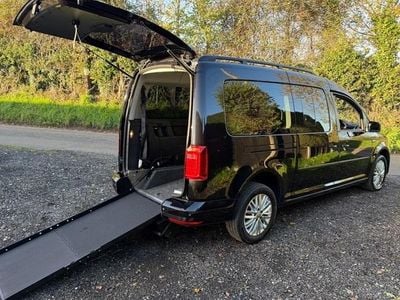 Used VW Caddy Maxi Life Life 114 HP (83 kW) 2021 Black MPV