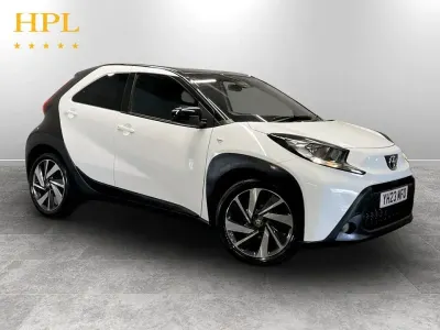 Used Toyota Aygo X 72 HP (52 kW) 2023 White SUV