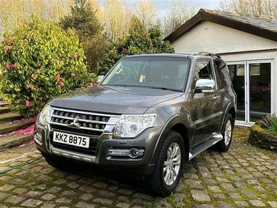 used Mitsubishi Shogun 3.2 DI D WARRIOR 3d 197 BHP