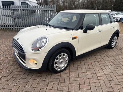 White Used 2016 Mini ONE Hatch Hatchback | £3,995 (Good price)
