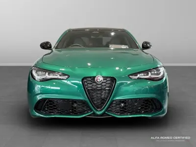 Ny Alfa Romeo Giulia Veloce 276 HK (202 kW) 2026 Grön Sedan