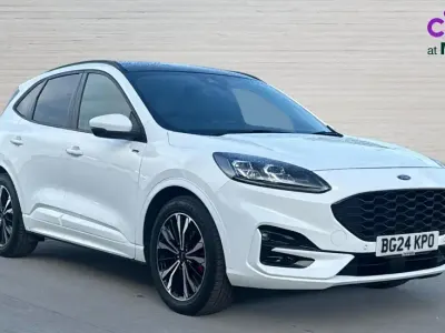 Used Ford Kuga ST-Line X 190 HP (139 kW) 2024 White SUV