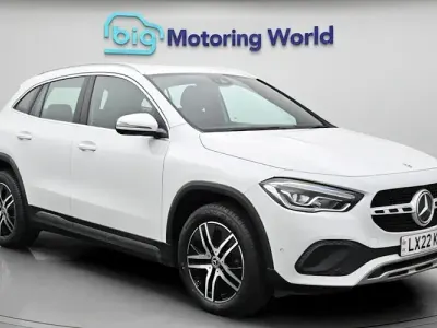 Used Mercedes GLA200 Executive 163 HP (119 kW) 2022 White SUV
