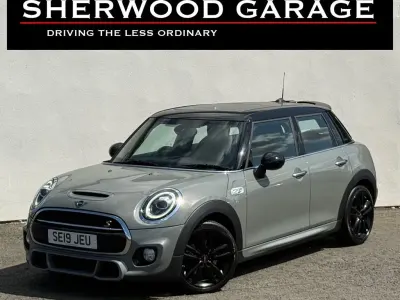 Used Mini Cooper S Hatch 192 HP (141 kW) 2019 Grey Hatchback
