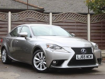 Lexus IS300h