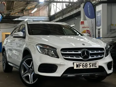 Usado Mercedes GLA200 AMG line 156 HP (114 kW) 2018 Branco SUV
