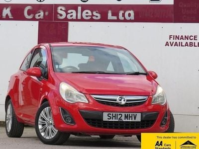Used Vauxhall Corsa 100 HP (73 kW) 2012 Red Hatchback