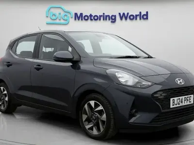 Używany Hyundai i10 Advanced 67 KM (49 kW) 2024 Szary Hatchback