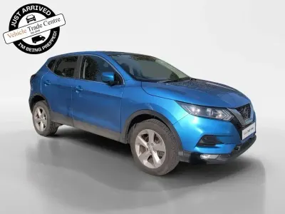 Used Nissan Qashqai Acenta Premium 115 HP (84 kW) 2019 Blue SUV