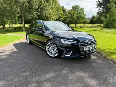 Used Audi A4 S-Line 190 HP (139 kW) 2019 Black Estate