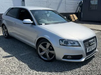 Used Audi A3 Black Edition 200 HP (147 kW) 2012 Silver Hatchback