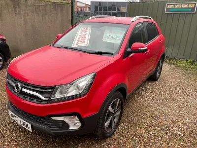 Used SsangYong Korando 178 HP (130 kW) 2017 Red Estate
