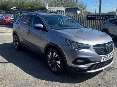 Used Vauxhall Grandland X Sport 130 HP (95 kW) 2018 Grey SUV