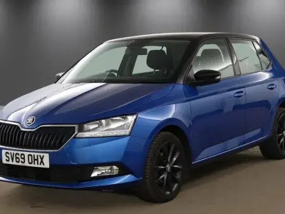 Used Skoda Fabia Colour Edition 95 HP (69 kW) 2019 Blue Hatchback