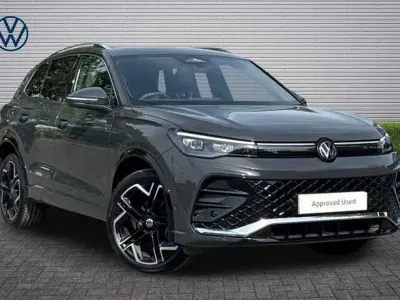 New VW Tiguan R-line 150 HP (110 kW) 2025 Urano grey SUV